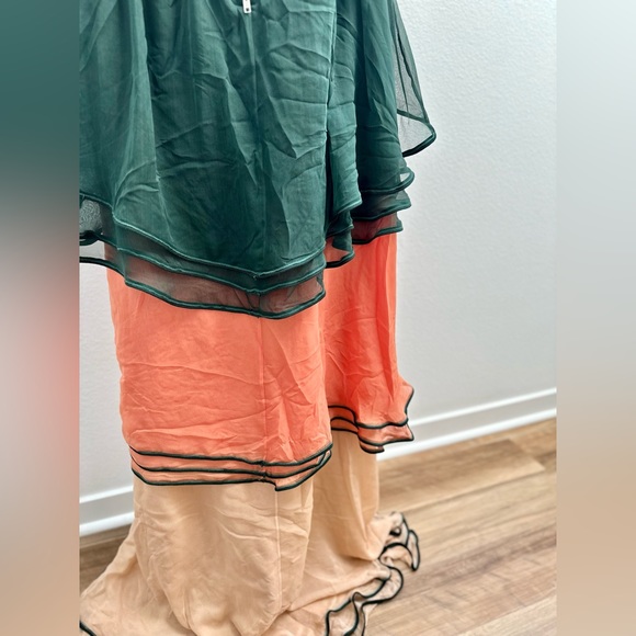 Custom Chiffon Dress - Picture 4 of 9